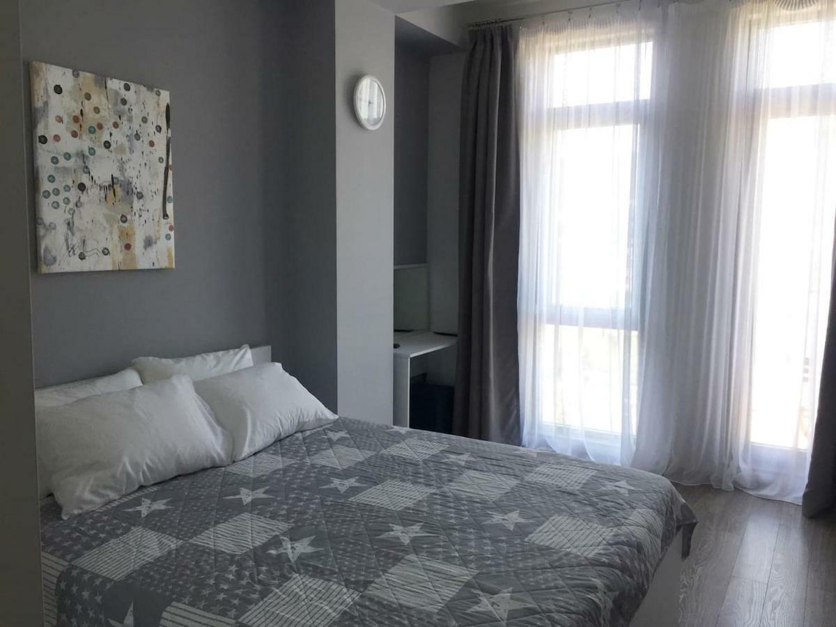 Sunny Apartment Ortachala Тбилиси Экстерьер фото